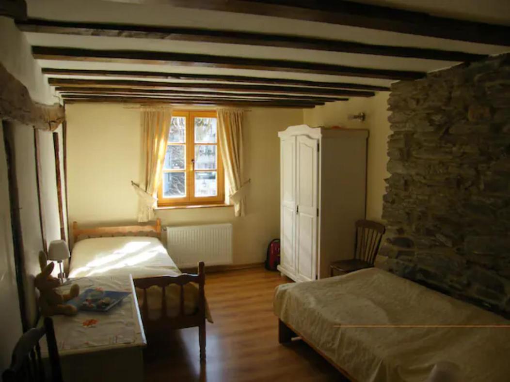 Historisches Haus Im Herzen Von モンシャウ エクステリア 写真