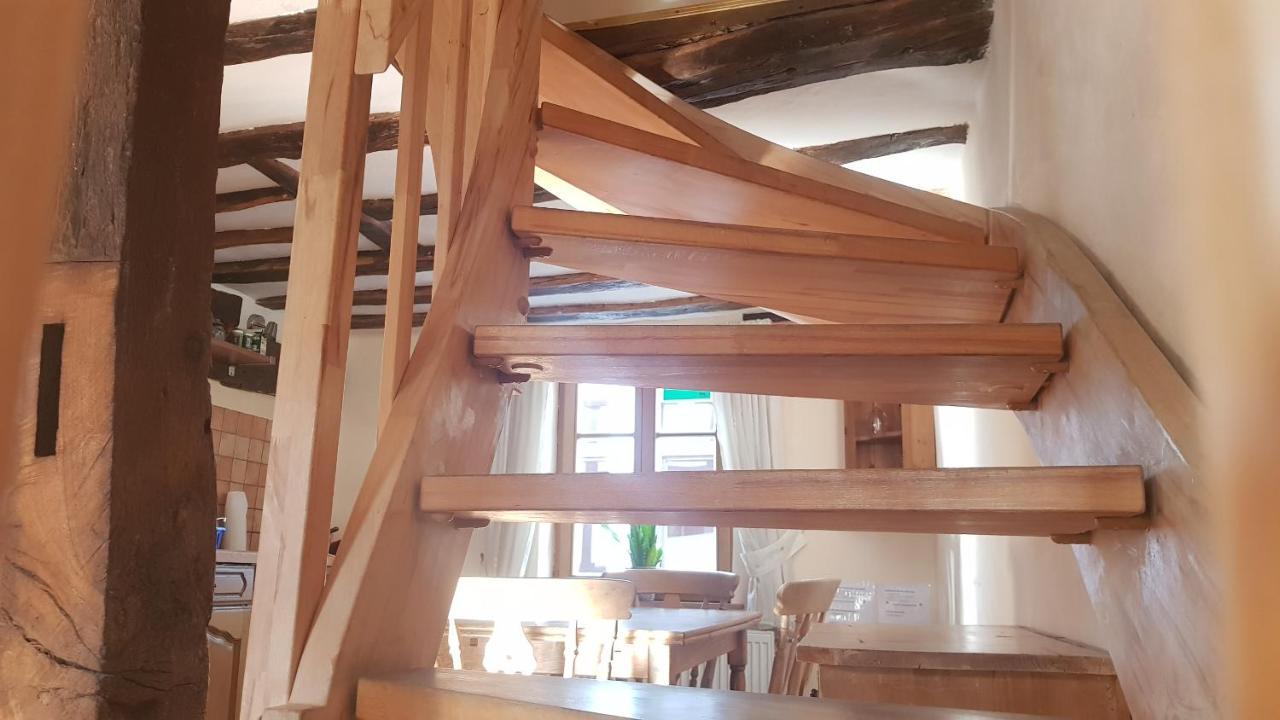 Historisches Haus Im Herzen Von モンシャウ エクステリア 写真